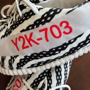 YEEZY Black and White Patterned Sneakers with Red Detail.  One size fits all
